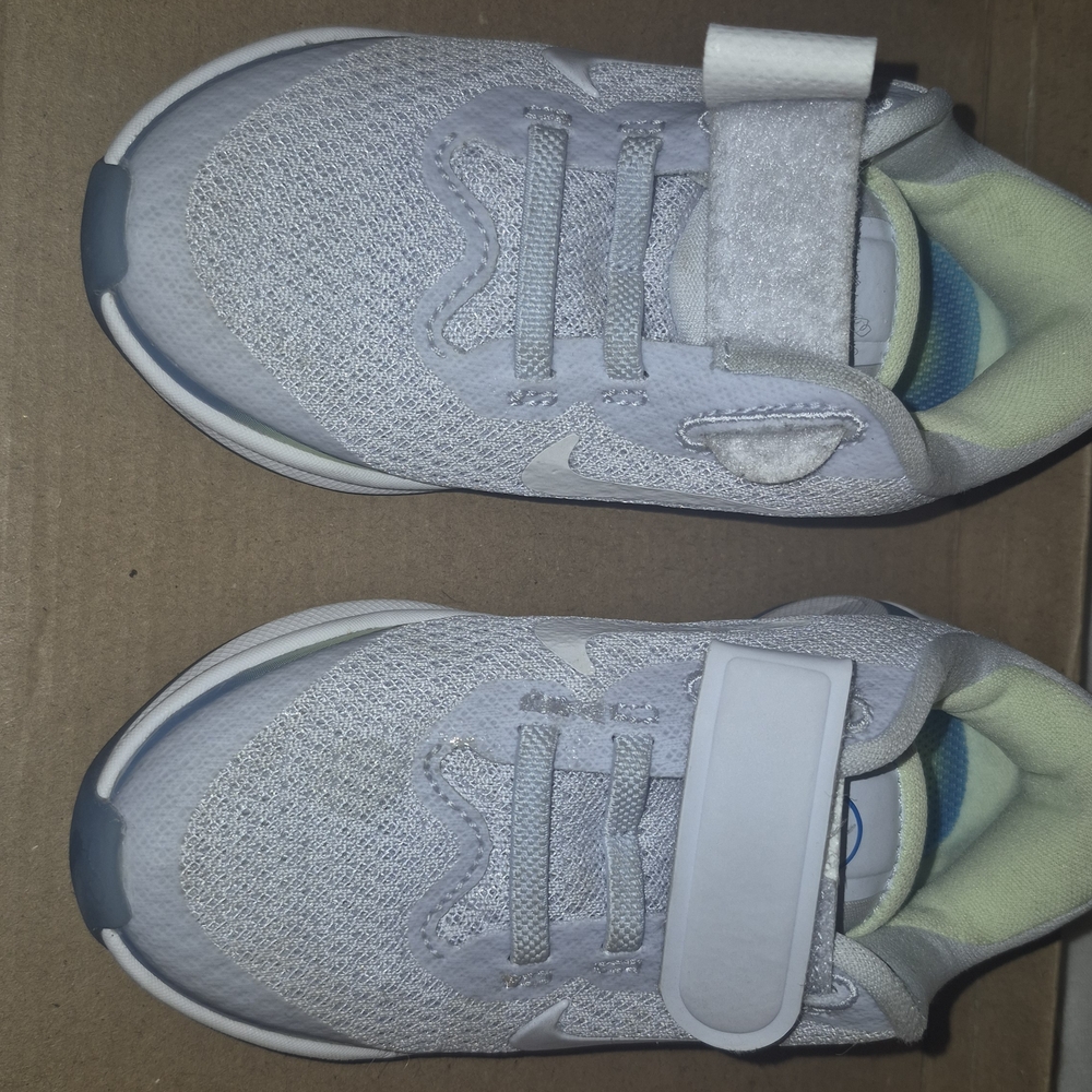 Nike Kids' White and Gray Sneakers with Blue Accents - Picture 3 of 3